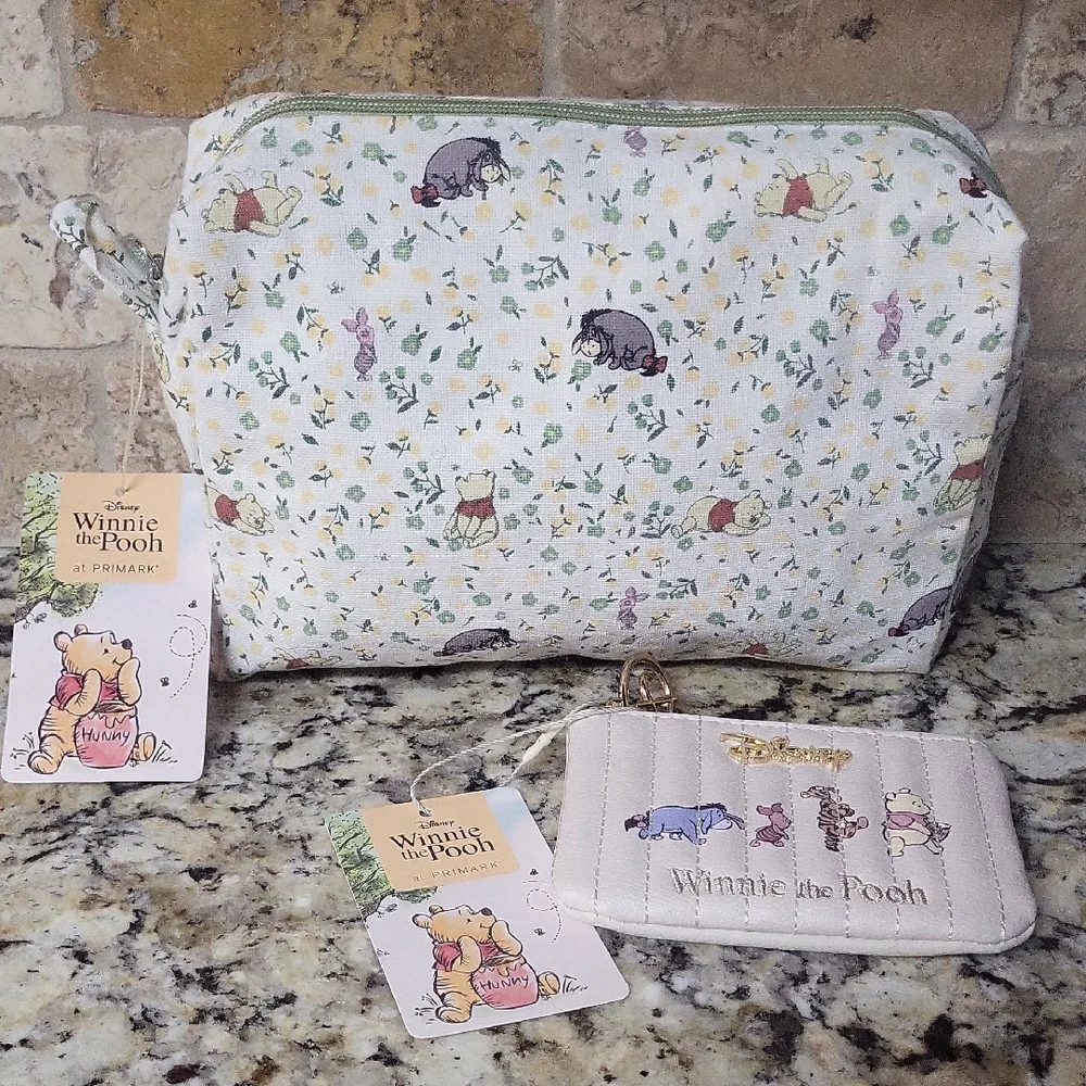 Winnie The Pooh Bag Wallet  Zip Pounch Bundle
